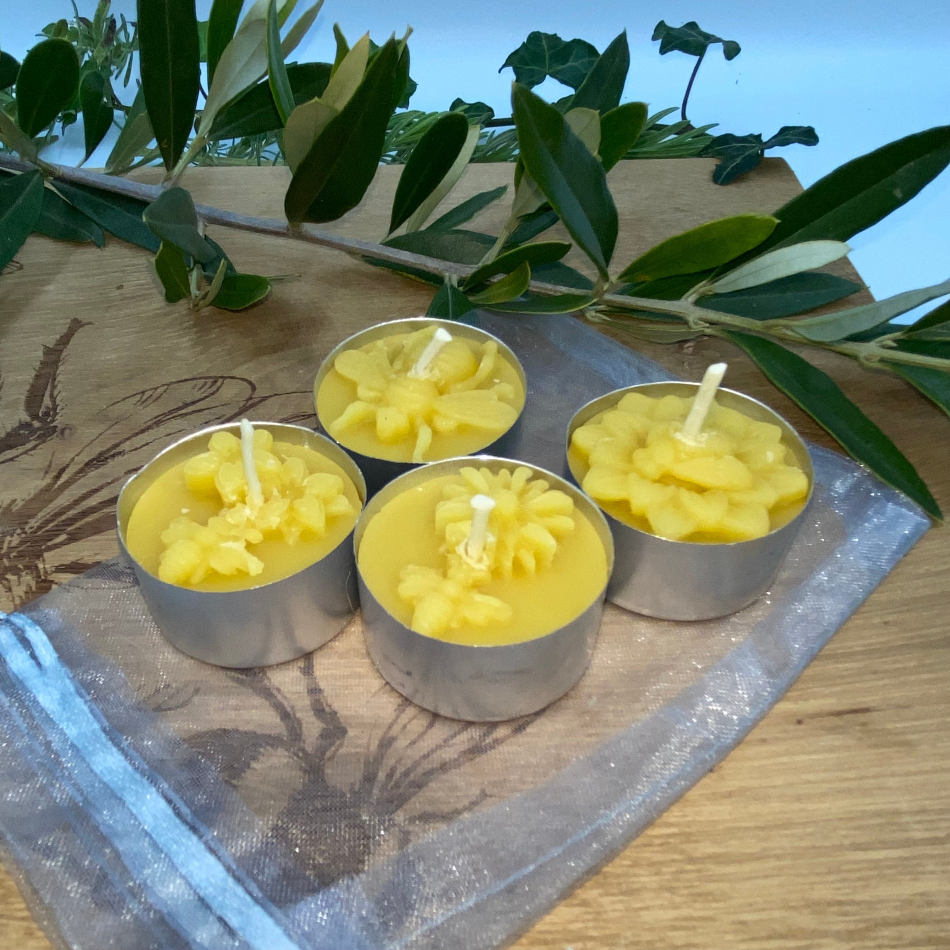 Pure Beeswax Tea light- 4 pack